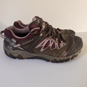 Merrell Women's Brown and Mauve Trail Athletic Shoes